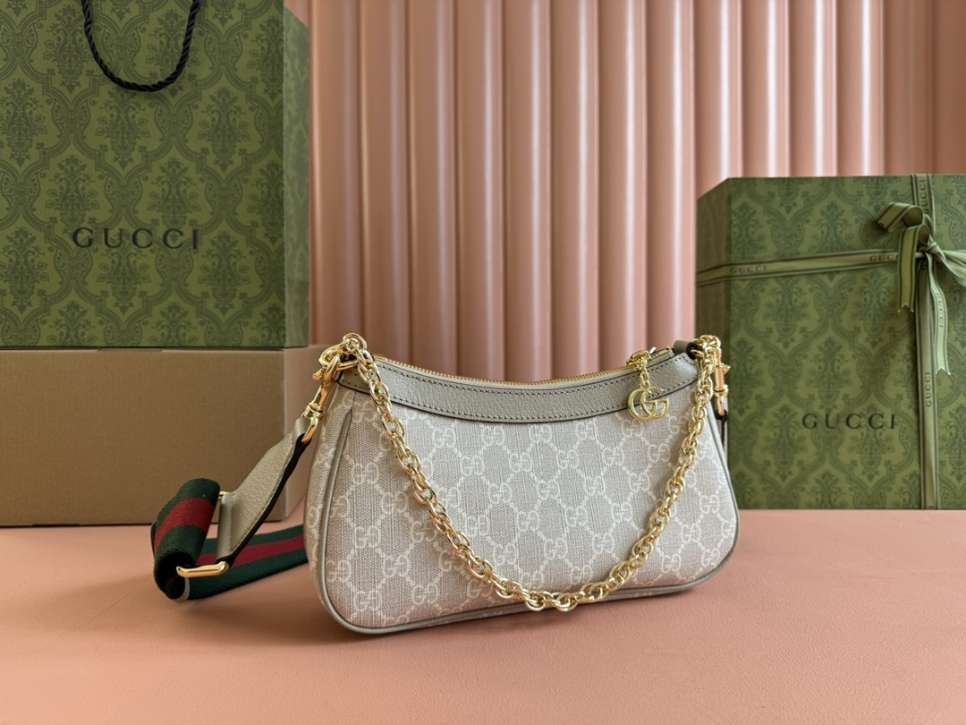 Gucci Hobo Bags